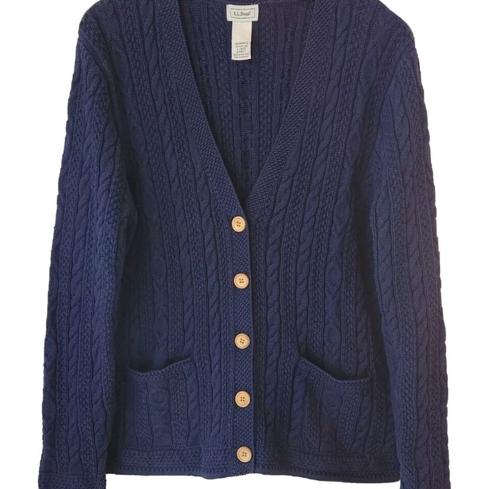 Vintage LLBean cable knit v neck cardigan Women’s Size L